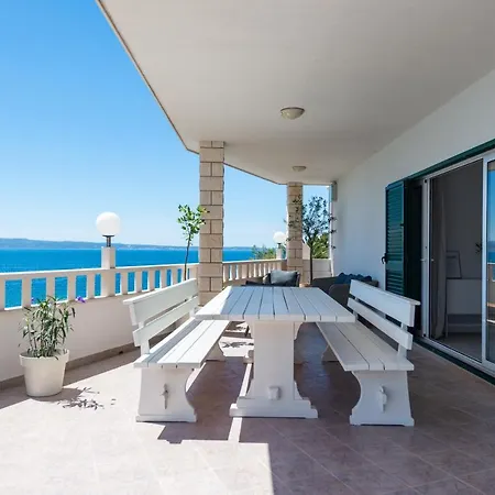 Beachfront Appartement *