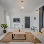 Апартаменты Beachfront